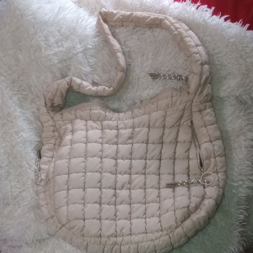 Urban Expressions Quilted Beige Shoulder Bag